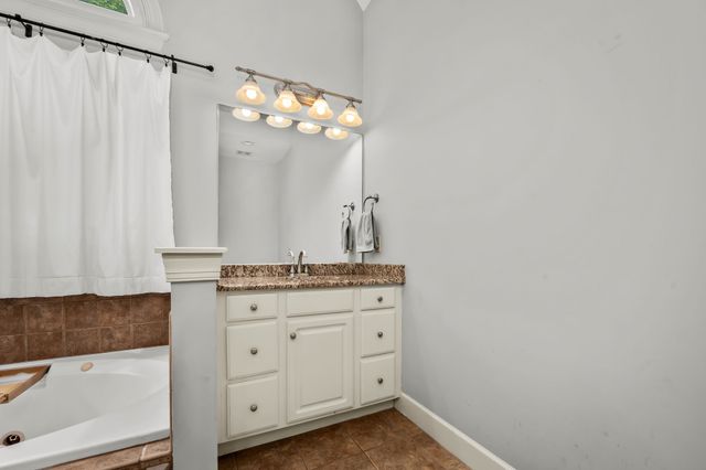 3418 Lawncrest Cv, Murfreesboro, TN 37129