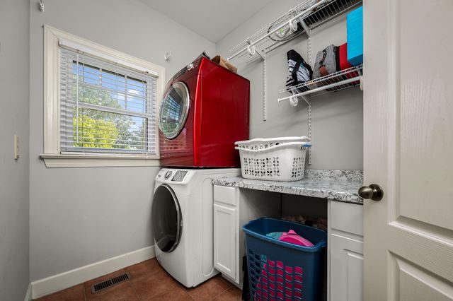 3418 Lawncrest Cv, Murfreesboro, TN 37129