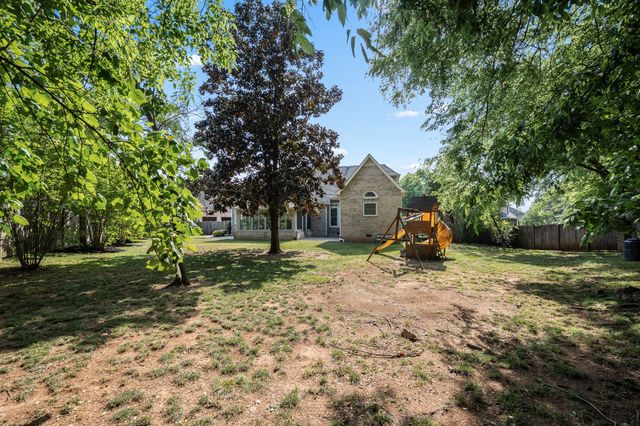 3418 Lawncrest Cv, Murfreesboro, TN 37129