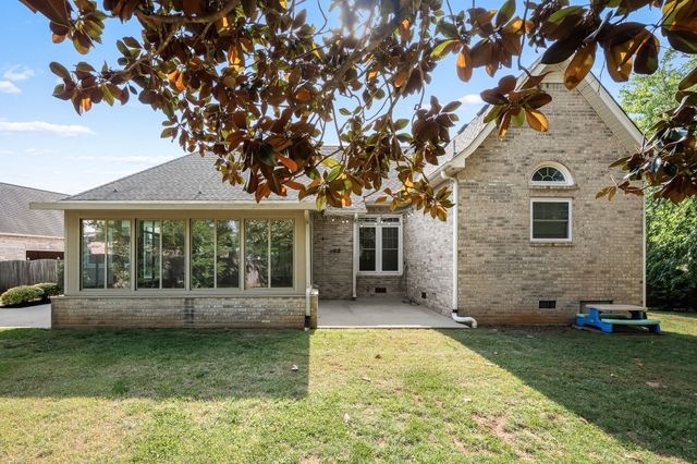 3418 Lawncrest Cv, Murfreesboro, TN 37129