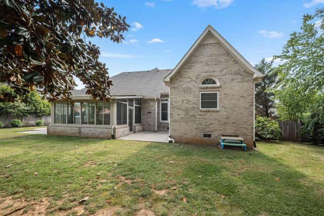 3418 Lawncrest Cv, Murfreesboro, TN 37129