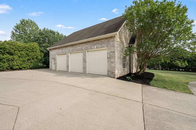 3418 Lawncrest Cv, Murfreesboro, TN 37129
