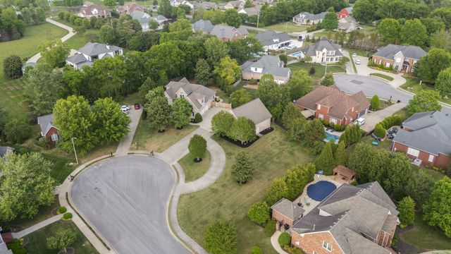 3418 Lawncrest Cv, Murfreesboro, TN 37129