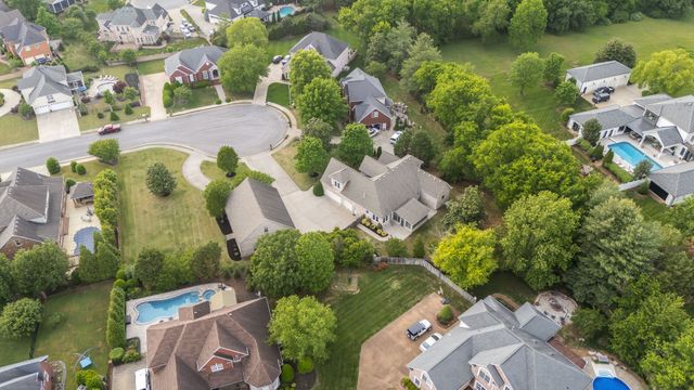 3418 Lawncrest Cv, Murfreesboro, TN 37129