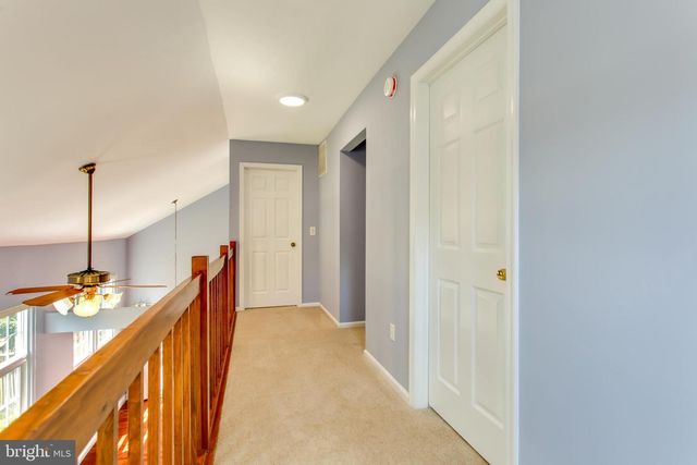 21 FERGUSON CT, Sterling, VA 20165