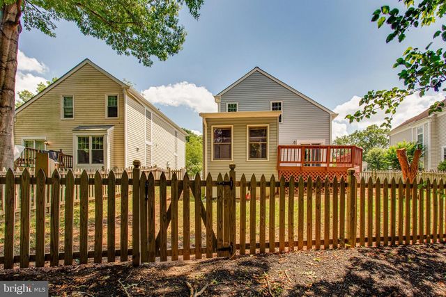 21 FERGUSON CT, Sterling, VA 20165