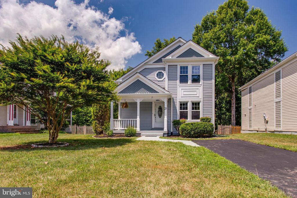 21 FERGUSON CT, Sterling, VA 20165