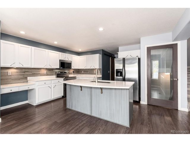 21 Sebring Ln, Johnstown, CO 80534