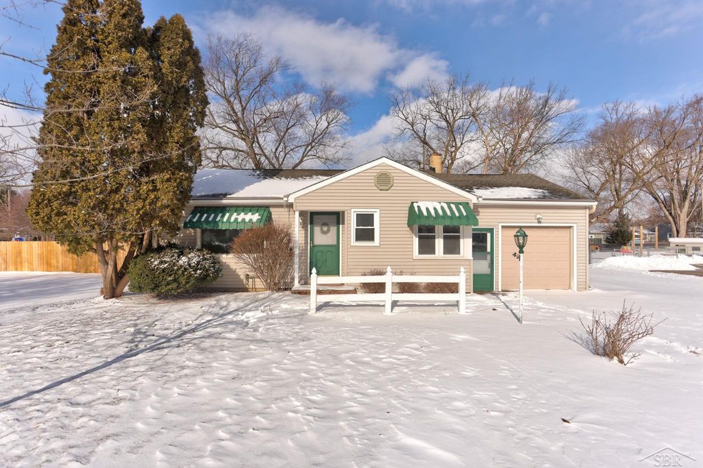 4068 Vera Street, Saginaw Twp, MI 48603