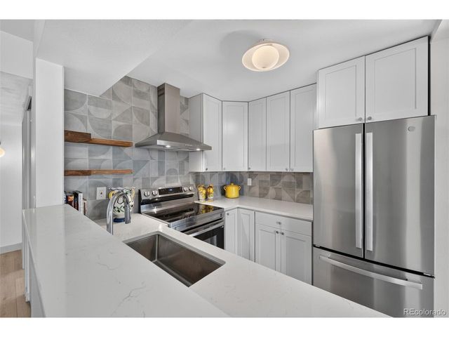 5706 W Asbury Pl 108, Lakewood, CO 80227