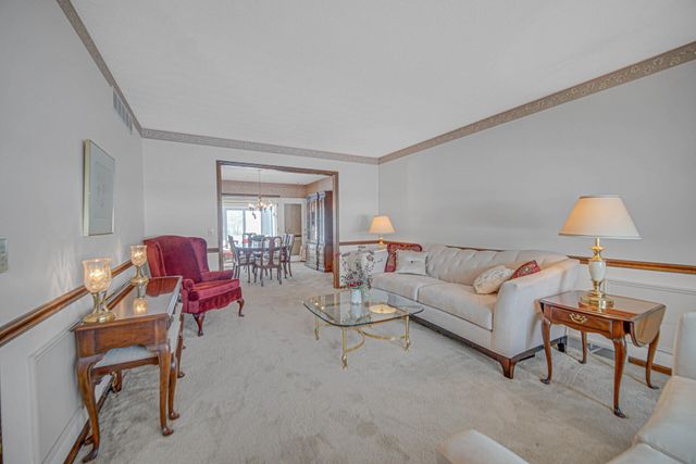 130 Wheatridge Road, Valparaiso, IN 46385