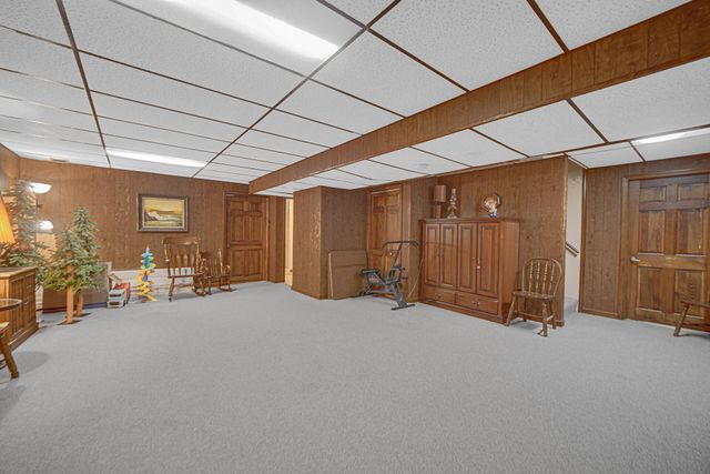 130 Wheatridge Road, Valparaiso, IN 46385