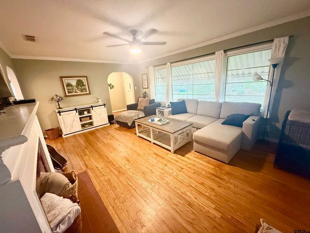 2822 New Copeland Rd, Tyler, TX 75701