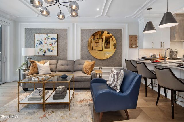 19 Washington Street APT 264, Saratoga Springs, NY 12866