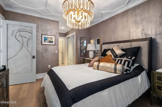 19 Washington Street APT 264, Saratoga Springs, NY 12866