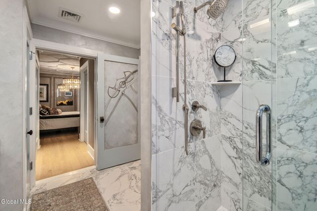 19 Washington Street APT 264, Saratoga Springs, NY 12866