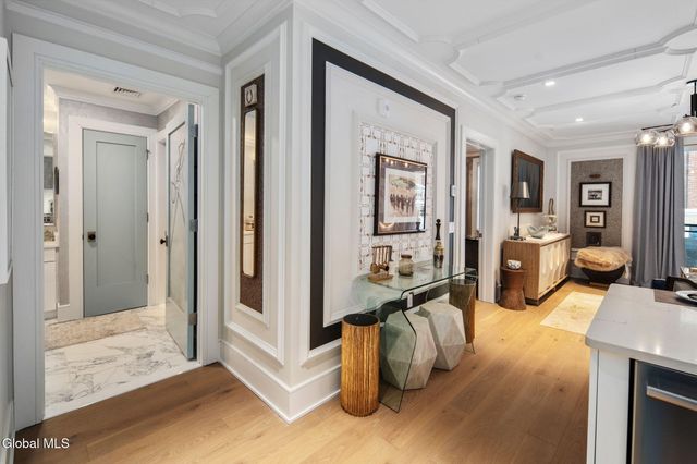 19 Washington Street APT 264, Saratoga Springs, NY 12866