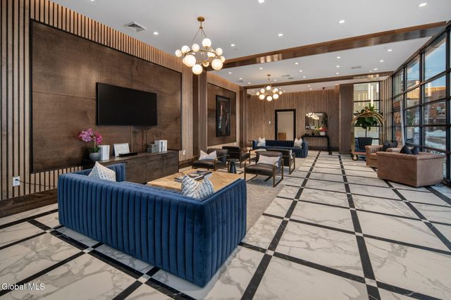 19 Washington Street APT 264, Saratoga Springs, NY 12866