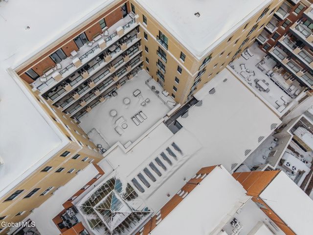 19 Washington Street APT 264, Saratoga Springs, NY 12866