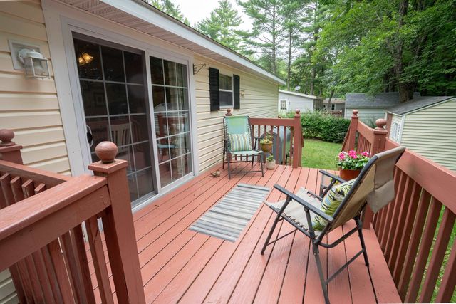 12 York Court, Rochester, NH 03868
