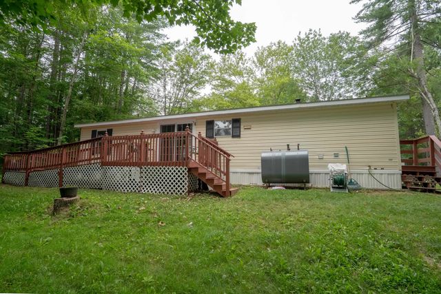 12 York Court, Rochester, NH 03868