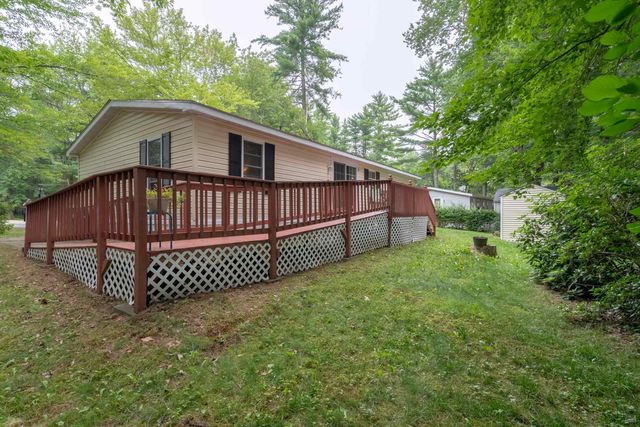 12 York Court, Rochester, NH 03868