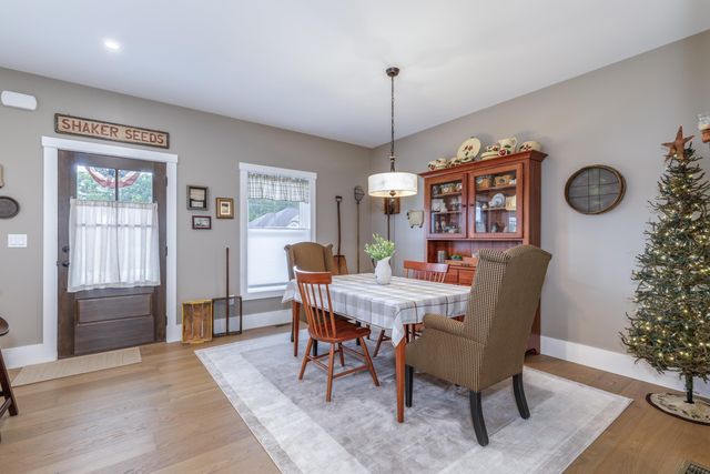 416 Blane Circle, Pembroke, NH 03275