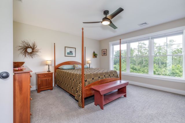 416 Blane Circle, Pembroke, NH 03275