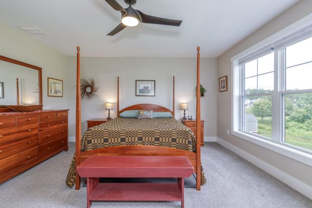 416 Blane Circle, Pembroke, NH 03275