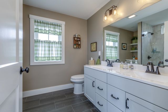 416 Blane Circle, Pembroke, NH 03275