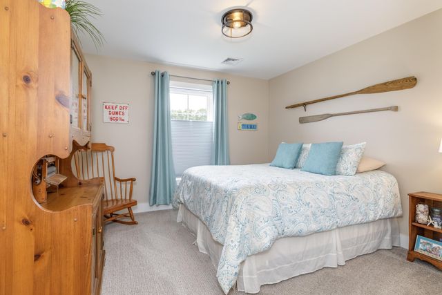 416 Blane Circle, Pembroke, NH 03275