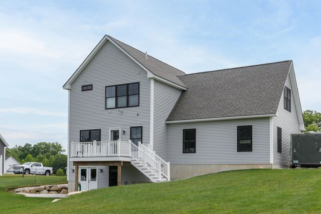 416 Blane Circle, Pembroke, NH 03275