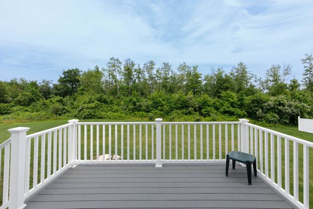 416 Blane Circle, Pembroke, NH 03275