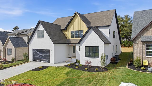 8113 Carolina Cherry Lane, Knoxville, TN 37919