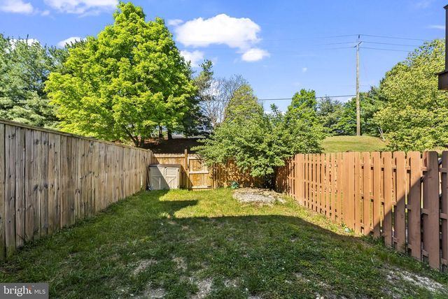 25 HUNTERS GATE CT, Silver Spring, MD 20904