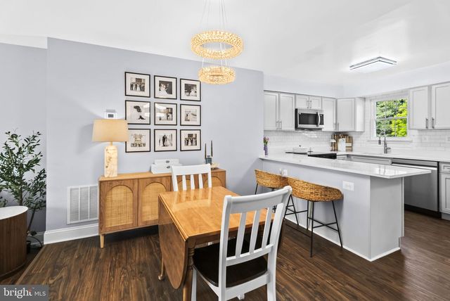 25 HUNTERS GATE CT, Silver Spring, MD 20904