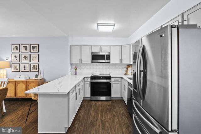 25 HUNTERS GATE CT, Silver Spring, MD 20904