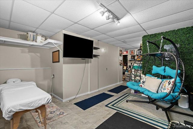 1234 Hudson Drive, Marion Township, MI 48843