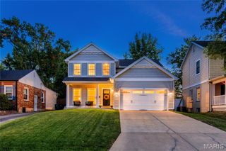 424 Julian Place, Kirkwood, MO 63122