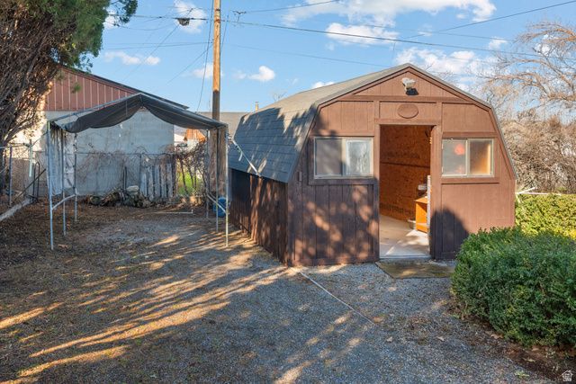 364 FAIRLANE DR, Tooele, UT 84074