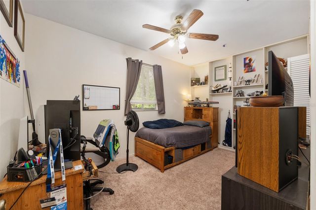 315 NW 28TH STREET, Gainesville, FL 32607