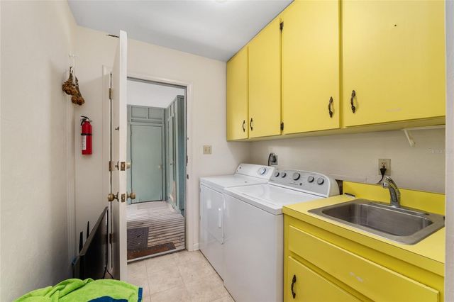 315 NW 28TH STREET, Gainesville, FL 32607