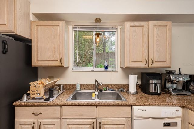 315 NW 28TH STREET, Gainesville, FL 32607