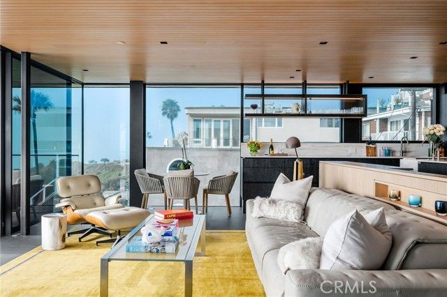 4320 The Strand, Manhattan Beach, CA 90266