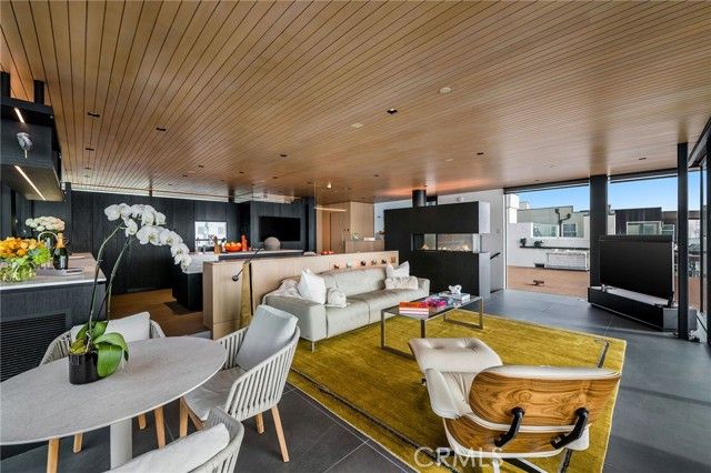 4320 The Strand, Manhattan Beach, CA 90266