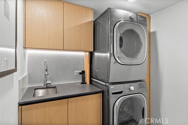 4320 The Strand, Manhattan Beach, CA 90266