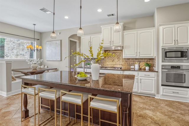 18 Wyndehaven Lakes Drive, Katy, TX 77494