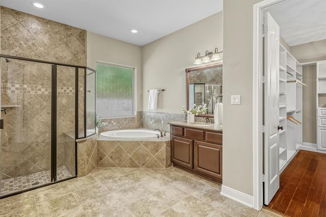 18 Wyndehaven Lakes Drive, Katy, TX 77494