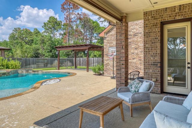 18 Wyndehaven Lakes Drive, Katy, TX 77494