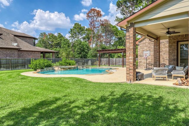 18 Wyndehaven Lakes Drive, Katy, TX 77494